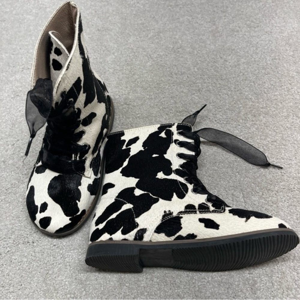 A Bear Company Girls Cow Print Calf Hair Bootie SZ 13‎ New With Tags